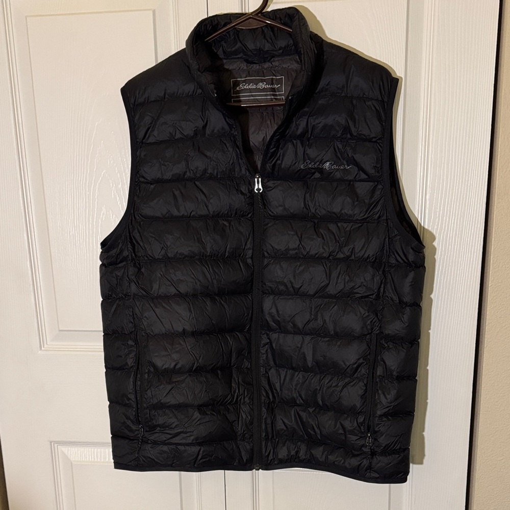 Men’s Eddie Bauer feather down puffer vest